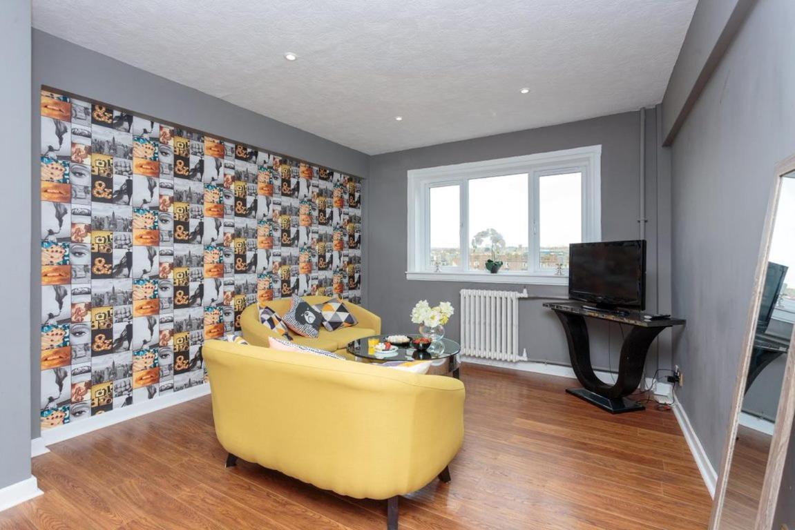 Gorgeous 3-Bed Flat, 15 Minutes To City Centre Edinburgh Exterior photo