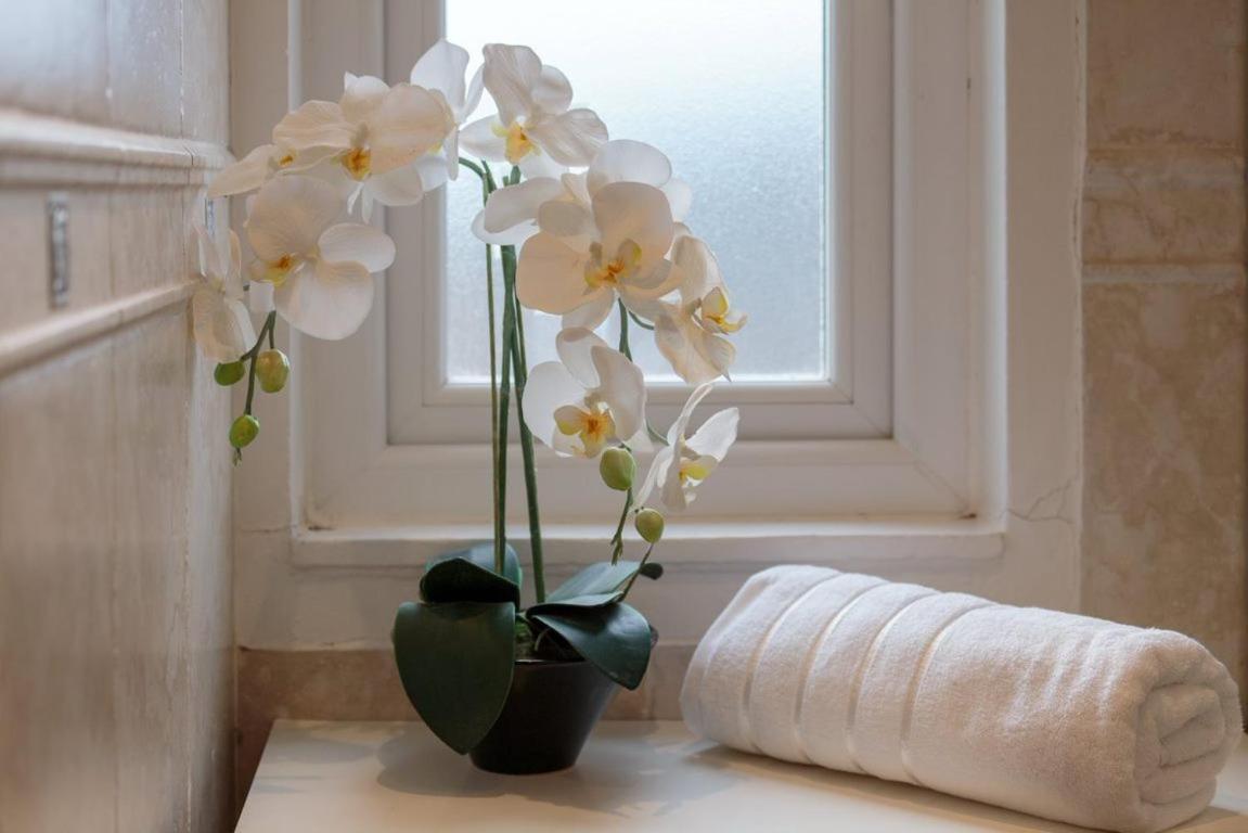 Gorgeous 3-Bed Flat, 15 Minutes To City Centre Edinburgh Exterior photo